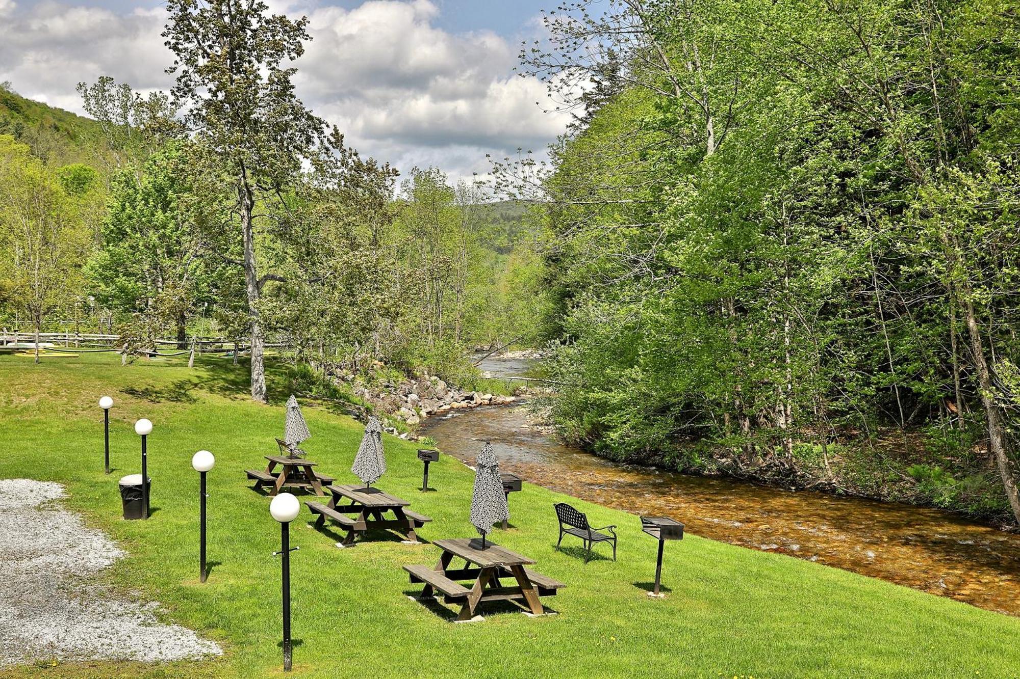 Cedarbrook Deluxe Two Bedroom Suite With Outdoor Heated Pool 21202 Killington Exterior photo